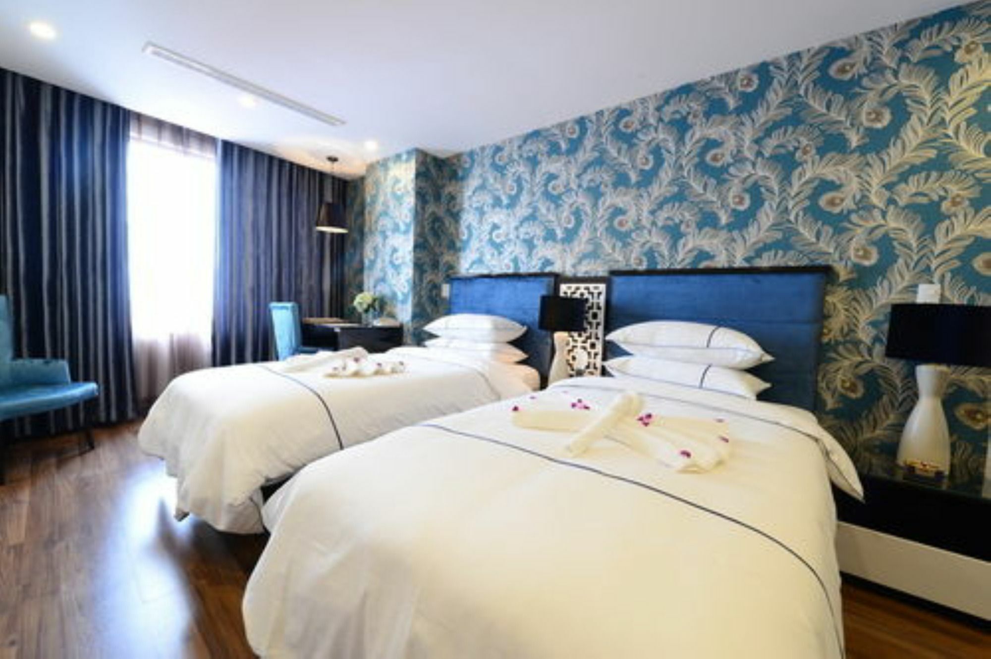 Hanoi Emerald Waters Hotel & Spa Exteriör bild