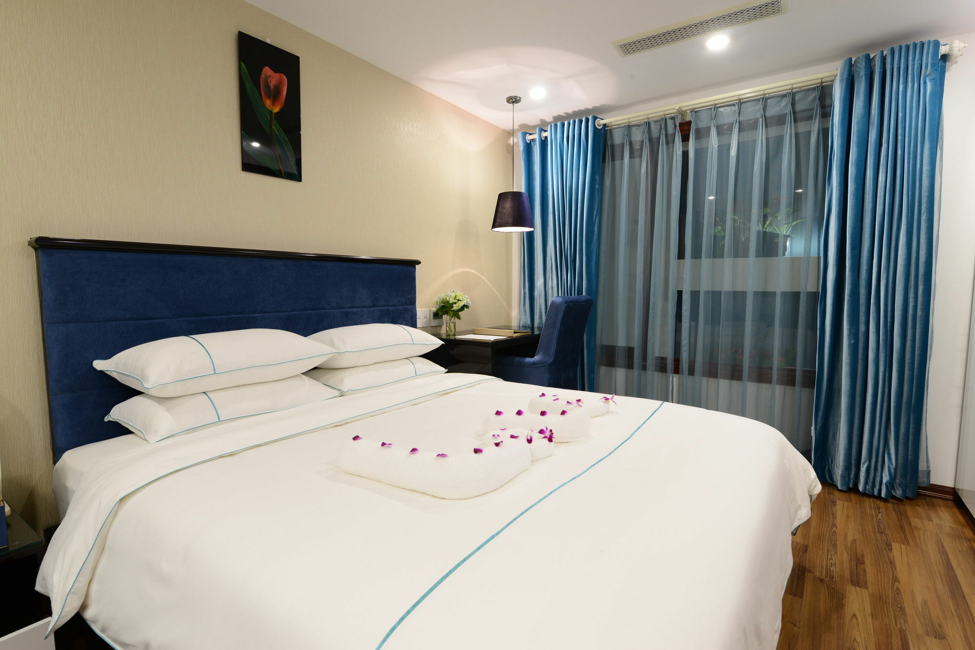 Hanoi Emerald Waters Hotel & Spa Exteriör bild