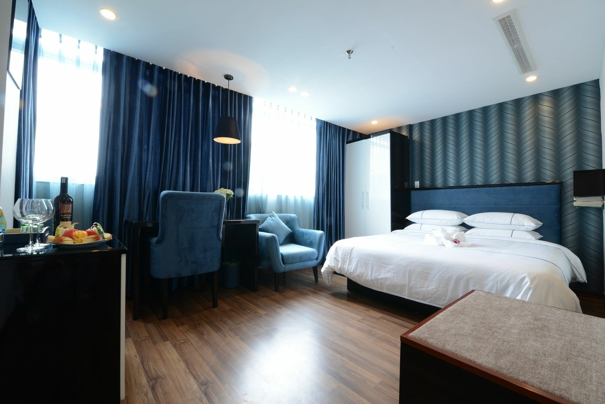 Hanoi Emerald Waters Hotel & Spa Exteriör bild